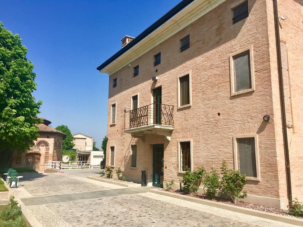 La Locanda Di Sant'Agata Rubiera Exterior photo